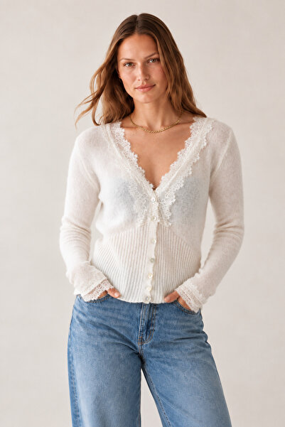 LOOSH Kadın Ekru V Yaka Dantel Detaylı Yünlü Hırka