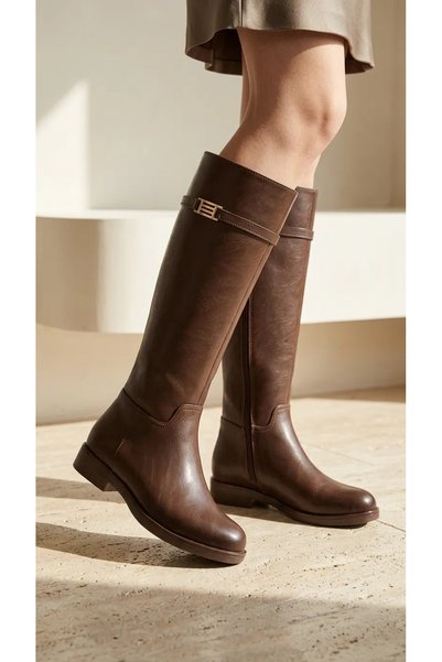 topuksarayı Women's Frida Flat-Soled Below-The-Knee Buckle Boots - Coffee Leather