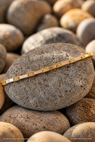 OVO SHOP Detailed Square Zircon Stone Gold cm 316L Stainless Steel Women's Bracelet