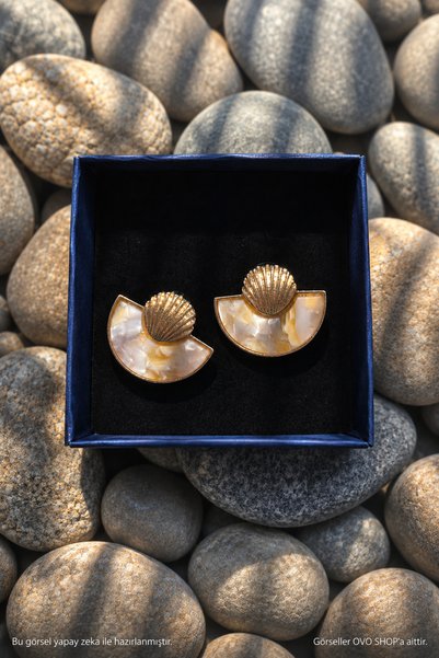 OVO SHOP Gold Bohemian Women's Earrings with Sea Shell Detail