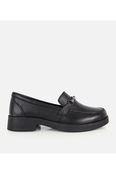 Hotiç Kadın Deri Siyah Metal Zincir Detaylı Klasik Loafer