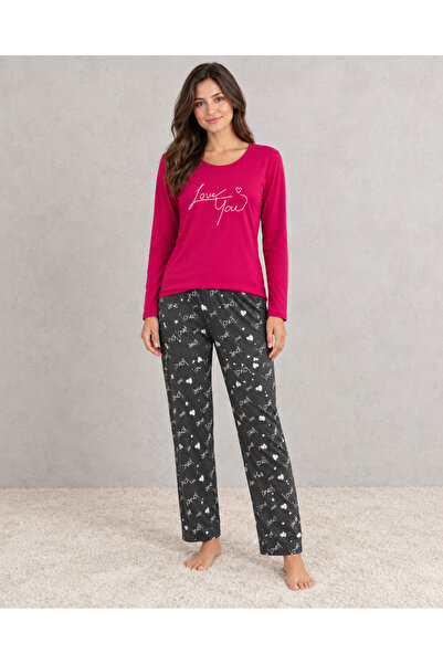 embody Pijama de damă din bumbac cu mânecă lungă, cu un top fuchsia cu inscri...