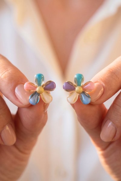 Elika Silver Women's Sparkling Glittery Colorful Flower Earrings