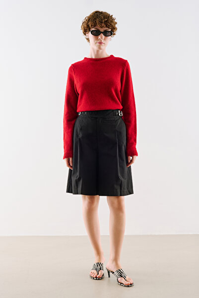 Manuka Crew Neck Short Knit Sweater Red