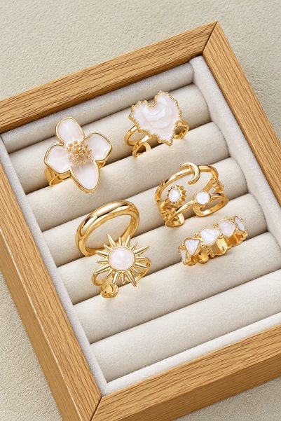 The Collection 6'lı Kombin Beyaz Taşlı Çiçek Güneş Ay Kalp Alyans Model Ayarlanabilir Gold Yüzük Set