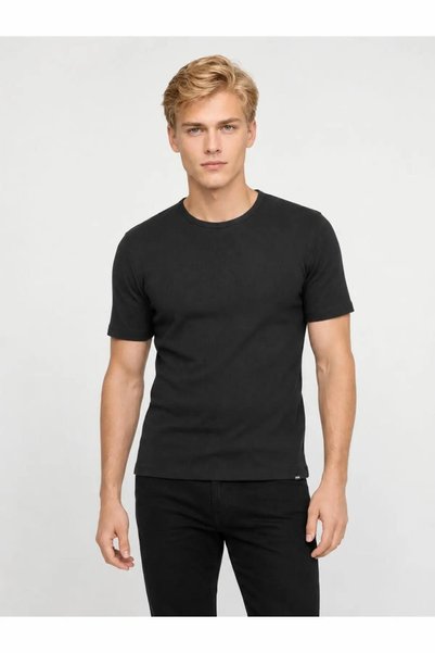 Loft Men's Black Lf 2036356 Off White m Tss T-Shirt