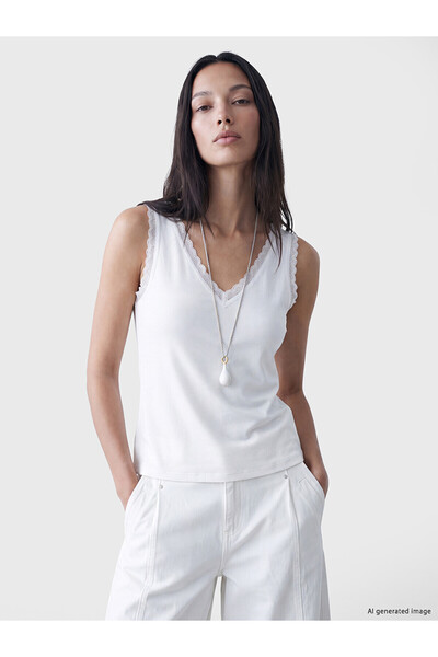LC Waikiki Alita City with a Difference of Opinion Lcw Everyday White Combed ...