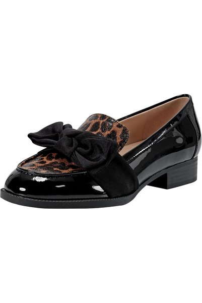 BANDOLINO Women's Lindio Loafer