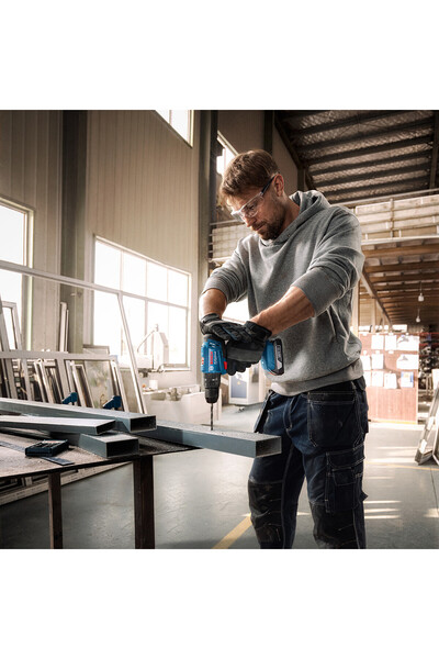 Bosch GSB 183-Lİ Darbeli Matkap (2.0 Ah Akü ve 41 Parça Aksesuar Setli)
