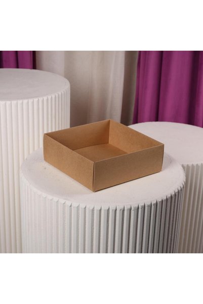 OEMS Small Square Transparent White Product Box Drzen