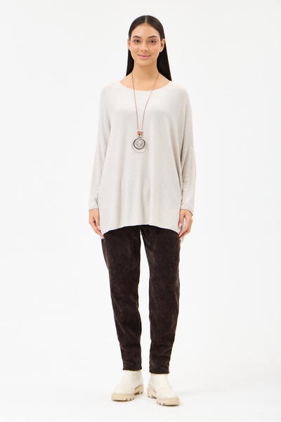 della moor Women's Beige Italian Collared Oversize Lycra Knitwear Sweater Size 40 - 48