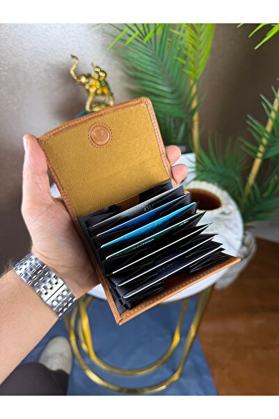 Milena Unisex Premium Hakiki Deri Minimalist Mıknatıslı Cüzdan – Kadın Erkek 12 Kart Bölmeli, Kompakt Tasarım 10,7 x 8 cm