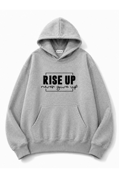 herkesemoda سترة رياضية كبيرة الحجم بطباعة وشعار Rise Up مع جيوب على شكل كنغر
