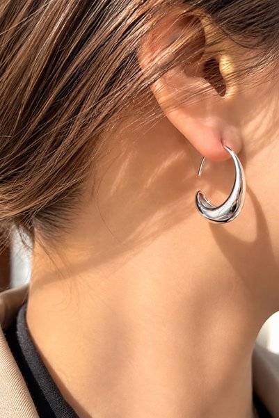 ATALYA ACCESSORY Curved Hoop Women's Earrings – Minimal Steel Earrings