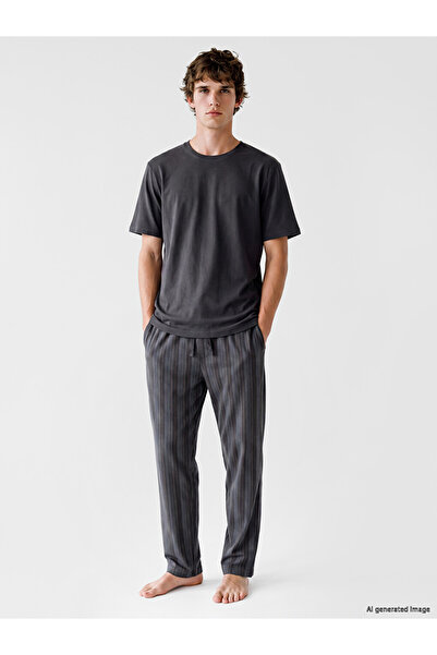 LC Waikiki Men's Regular Fit Striped Pajama Set