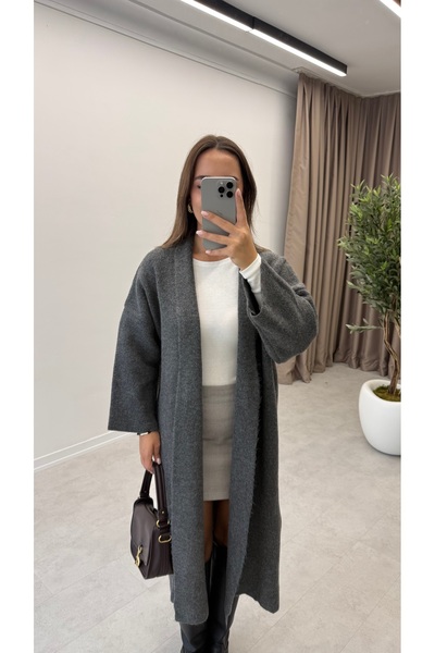 MELLOW Premium Casual Knitwear Cardigan