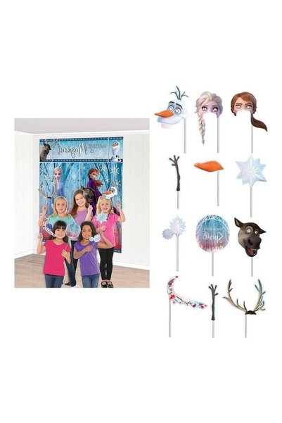 Generic Frozen II Scene Setter With Props