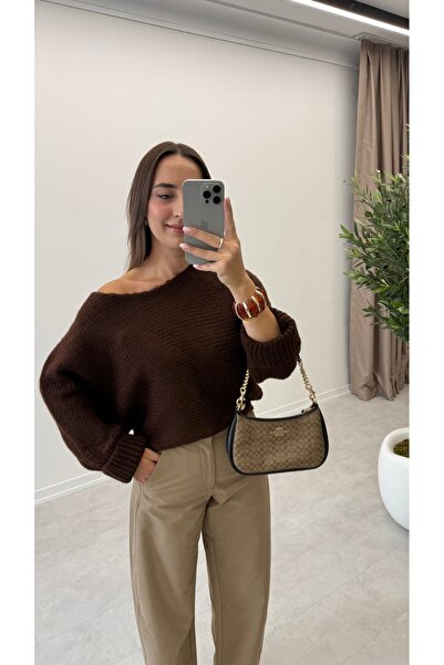 MELLOW Sweater with Folded Sleeves Detail