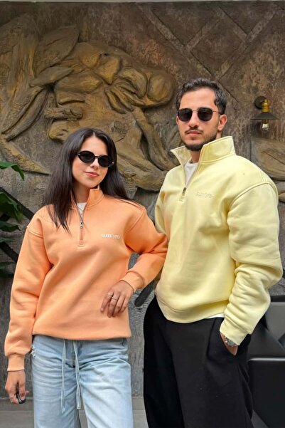 thesunfyre Men's 3 Thread Yarn Embroidered Sweatshirt with Stand Collar and H...