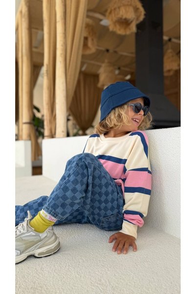 Retro Çizgili Sweatshirt & Kareli Baggy Pantolon Çocuk Takım – Pembe/Mavi