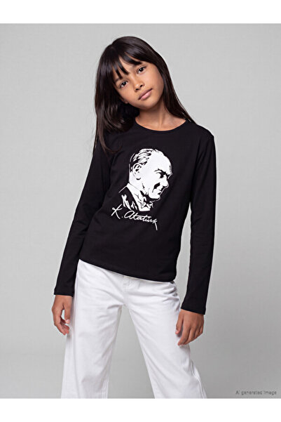 LC Waikiki Rmz Gi̇yi̇m Farkiyla Ataturk Printed Girls' T-Shirt