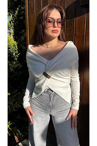 Wrap Yaka Uzun Kollu Toka Detaylı Bluz