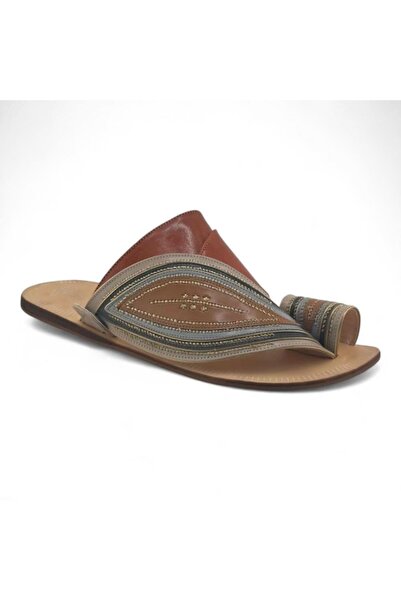 Al fanoos Embroidered Handmade Arabic Sandals for Men