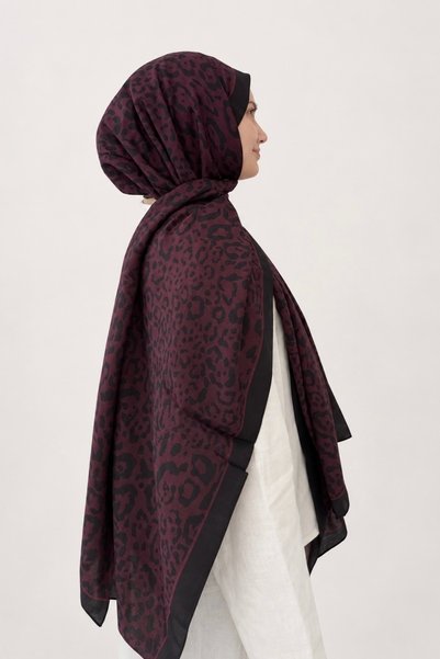 Belli Leopard Pattern Fresh Lena Shawl