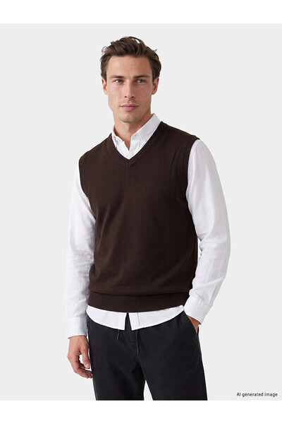 LC Waikiki Nevavm Farkıyla Lcwaikiki Classic Brown Knitwear Plain V-Neck Men'...