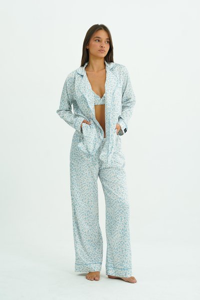 WAQUIN Ciel Bleu – 4 Piece Satin Pajama Set