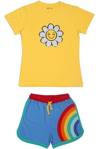 AIKO تي شيرت أصفر بأكمام قصيرة للفتيات من AIKO-Kids مع طقم شورت Smiles مكون م...