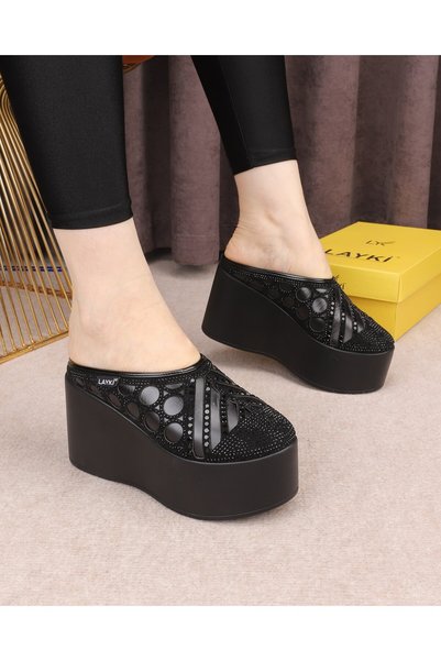 layki Elvinn Black Colored High-Sole Patterned Orthopedic Stone Detailed Slippers