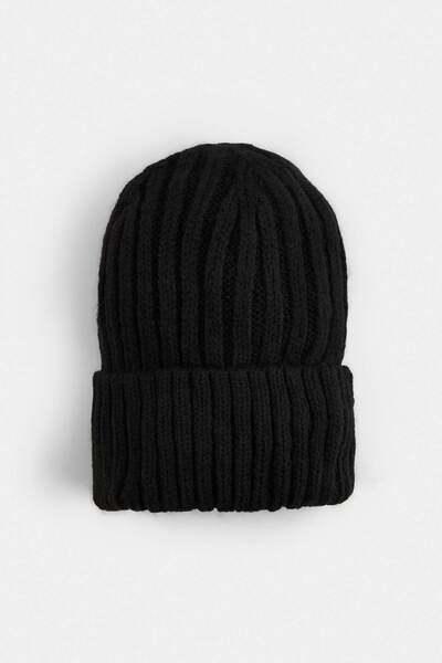 TRENDYOL SHOES Beanie