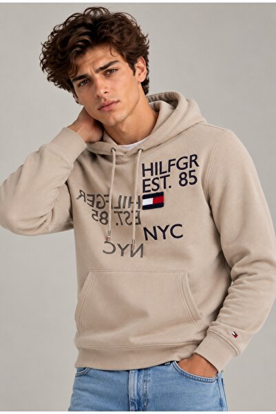 Tommy Hilfiger سويت شيرت منسوج بقلنسوة بطباعة مرآة