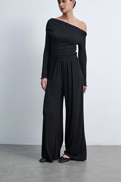 Livia Solid Wide-Leg Pants