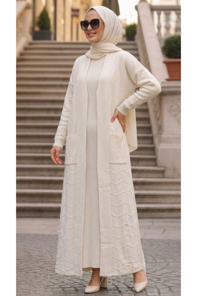 Neva Style مجموعة ملابس محبوكة بالكريم مع جيوب طويلة 40035KR