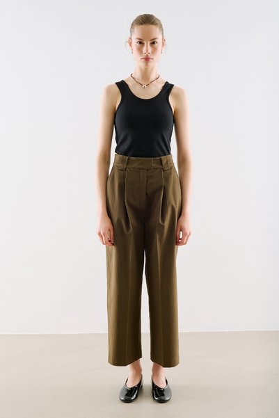 Manuka PANTALONI DREPTI PLIȚI DIN GABARDINE KHAKI