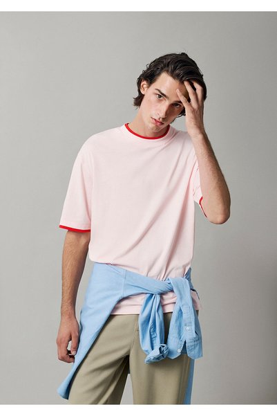 Mavi Biye Detaylı Pembe Tişört Loose Fit / Bol Rahat Kesim 0620174-70998