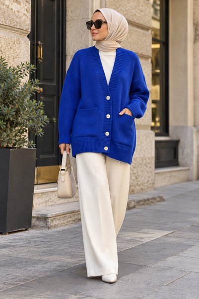 Budan Export Women's Buttoned Double Pocket Loose Oversize Long Sleeve Knitwe...