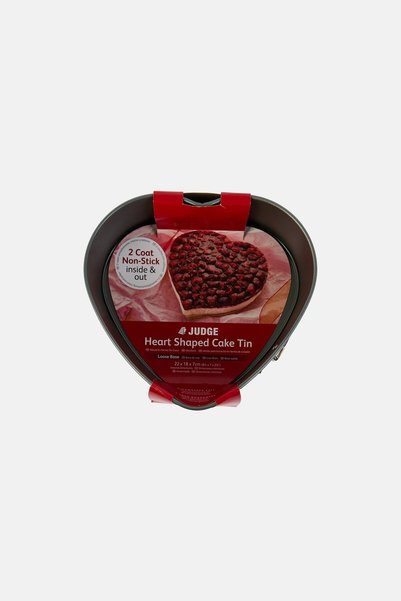 JUDGE Heart Shaped Loose Base Cake Tin, Grey