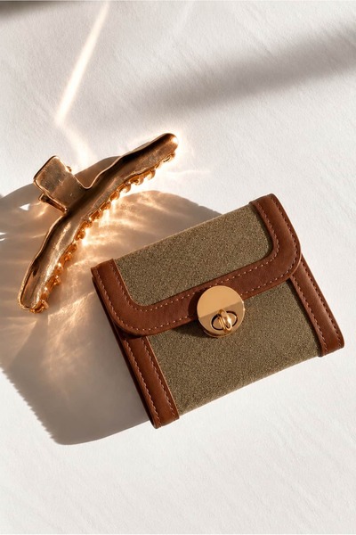 Yuka Atelier Plea Card Holder Detailed Mini Nubuck Wallet