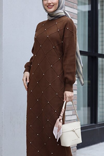 Modamorfo Rochie tricotată cu mâneci tip balon, cu model pătrat și detalii di...