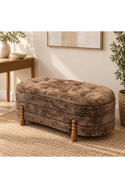 SPR Carpet Box and Seating