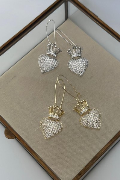BYYEŞO Zircon Stone Detailed Heart and Crown Figured Dangle Earrings Silver