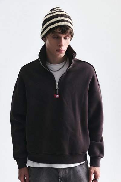 VAMOSCLO Zippered High Collar Boxy Fit Sweatshirt