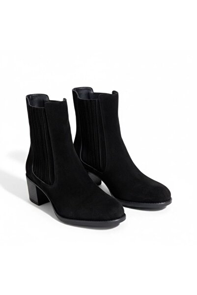 NE&VE SHOES Μαύρα σουέτ γυναικεία μποτάκια με στρογγυλή μύτη, ελαστικά στις δ...