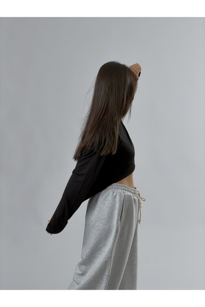 COCOPELLI Black Crew Neck Basic Women's Sweatshirt Coc3541