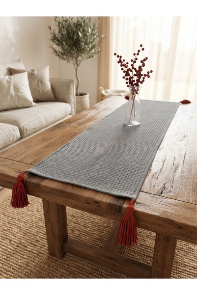 nf natural fabrica Pon Pon Detailed Pike Runner