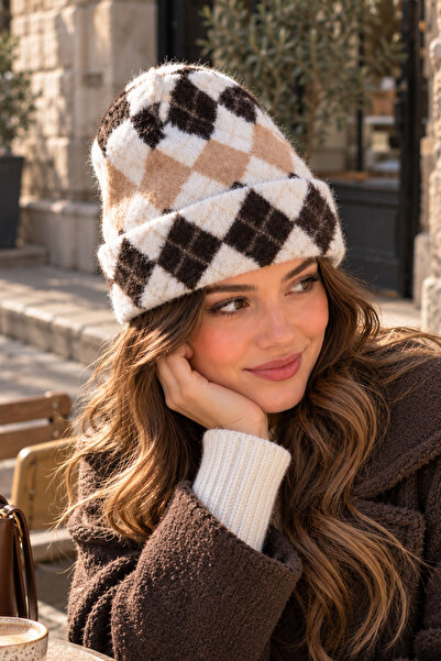 Ritagarcia Women's Diamond Patterned Soft Plush Beanie Soft Textured Folded W...
