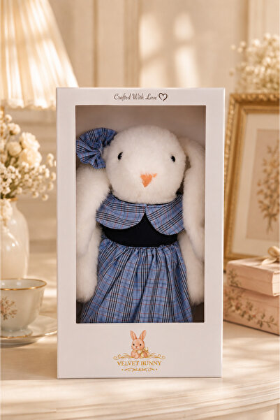 Arthur Bunny Elbiseli Tavşan